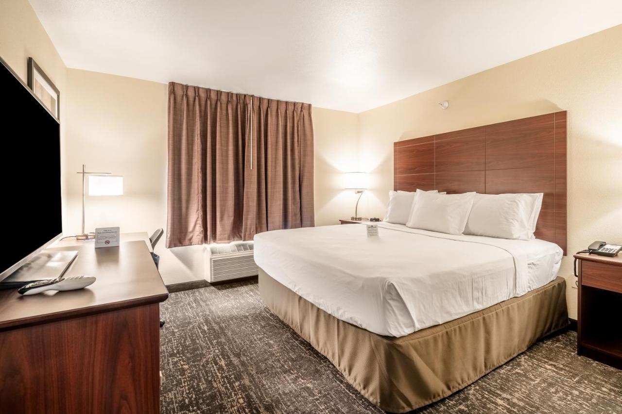 Cobblestone Hotel & Suites - Andrews Екстериор снимка